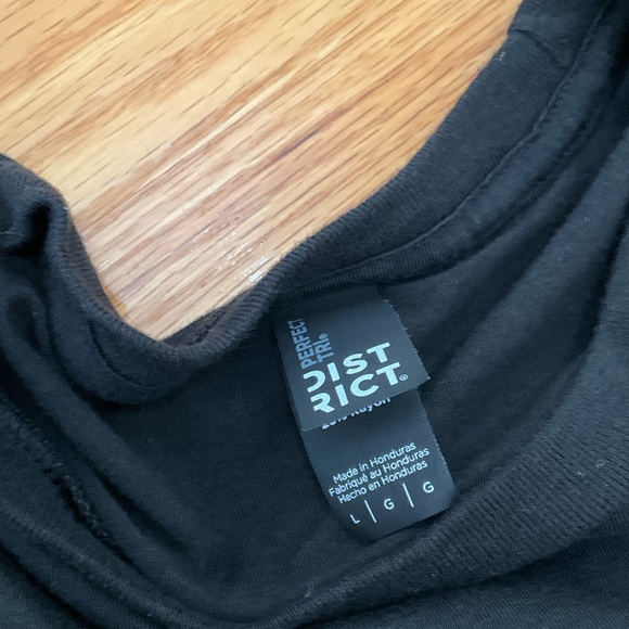 District Graphic T shirt Adult Crewneck shirt Black Size Large - Picture 3 of 6